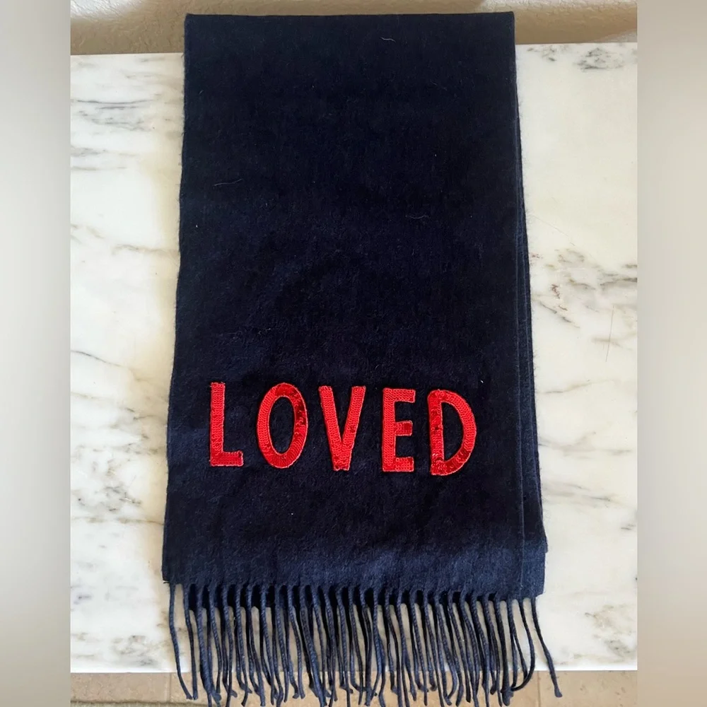 Gucci LOVED Cashmere Sequin Scarf New - Picture 14 of 15